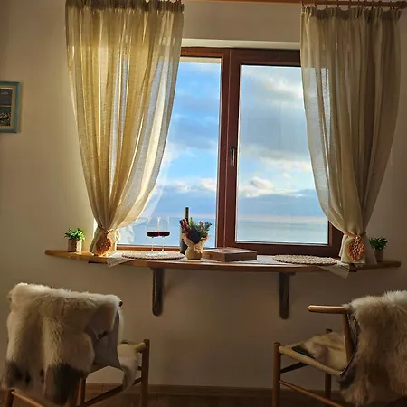 Cotty , Complex Carpe Diem Balchik, Free Parking & Swimming Pool
