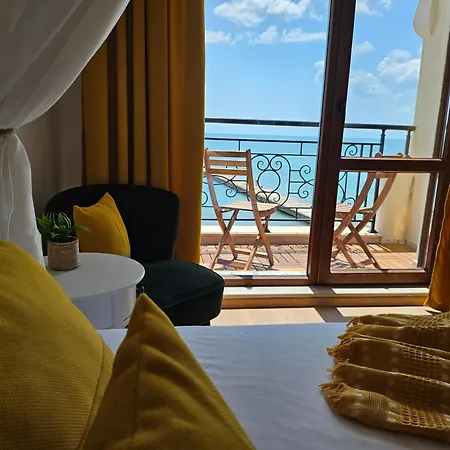 Cotty , Complex Carpe Diem Balchik, Free Parking & Swimming Pool *