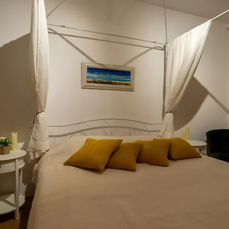 Cotty, Complex Carpe Diem Appartement