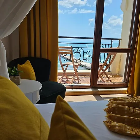 Διαμέρισμα Cotty , Complex Carpe Diem Balchik, Free Parking & Swimming Pool *