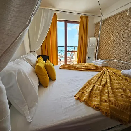 Cotty , Complex Carpe Diem Balchik, Free Parking & Swimming Pool Μπαλτσίκ