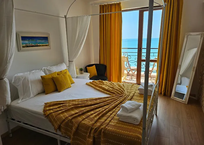 شقة Cotty, Complex Carpe Diem *